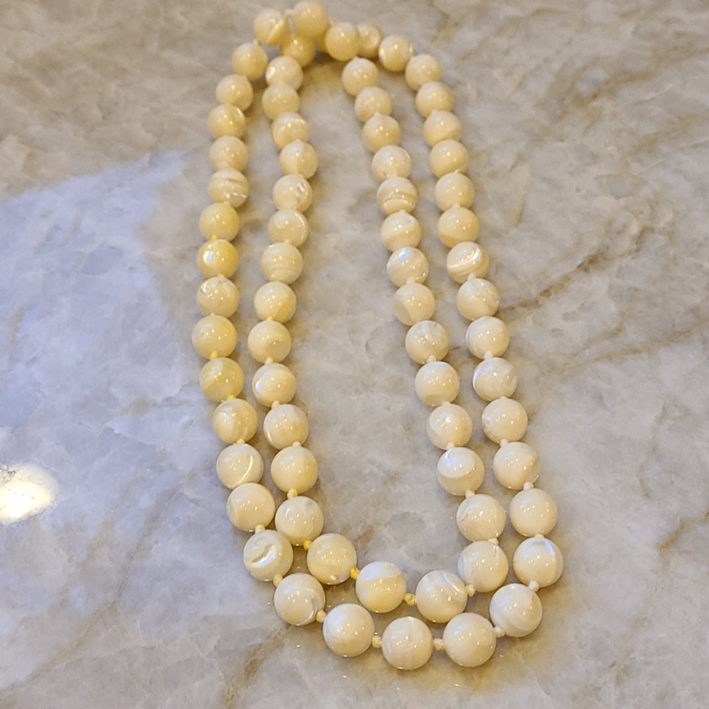 Mother of Pearl Beaded Necklace